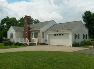 24647 State Route 83, Coshocton, OH