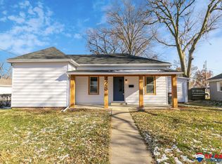 428 N 16th St, Beatrice, NE 68310