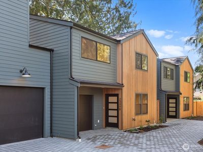 2349 B NE 127th Street, Seattle, WA, 98125