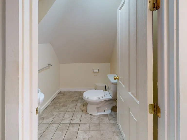 47 Fairbanks St #2 — Photo 11
