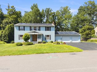 40 Brookwood Drive, Latham, NY 12110