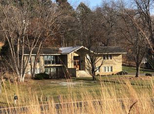 7141 Gleason Rd, Edina, MN 55439