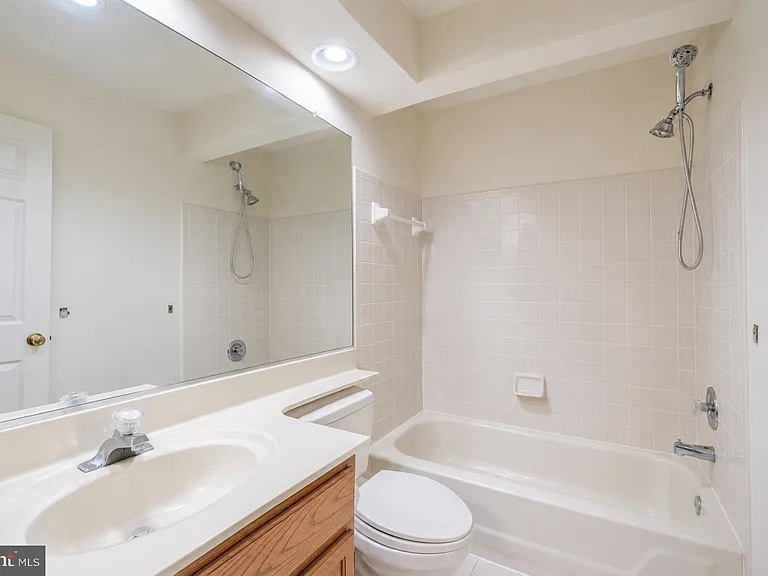 31 Steeple Ct — Photo 38