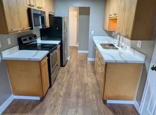 17211 NE 45th St APT 83, Redmond, WA 98052