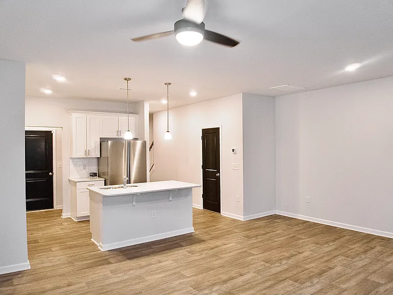 153 Enterprise Dr — Photo 21