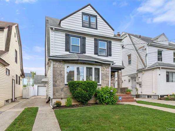 89-72 216th Street, Queens Village, NY 11427