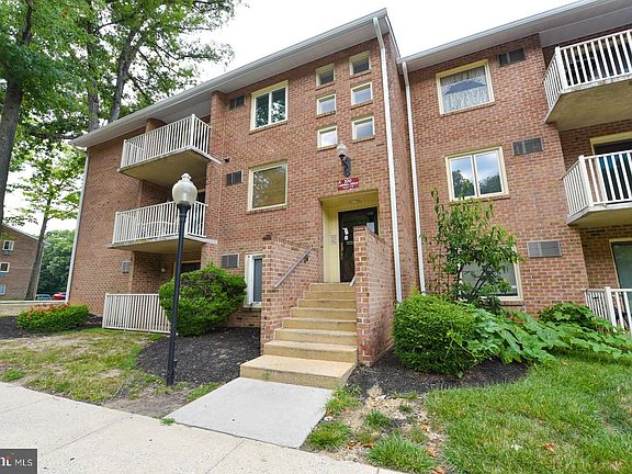 3rd image of 200 Campbell Cir #E-7