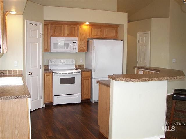 2nd image of 5109 Dandridge Way