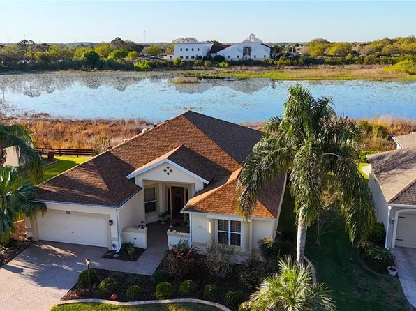 1721 Carrera Dr, The Villages, FL 32159