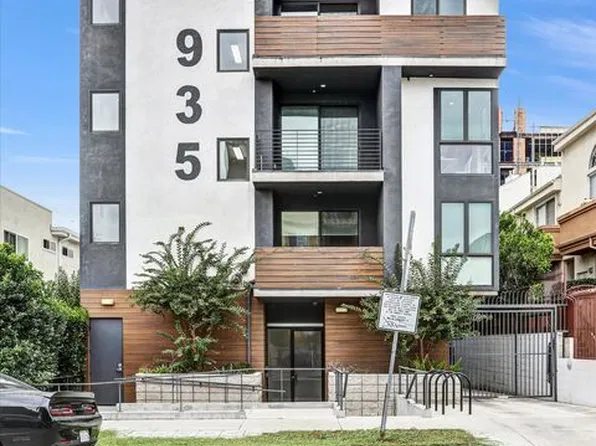 935 N Hudson Ave #402, Los Angeles, CA 90038