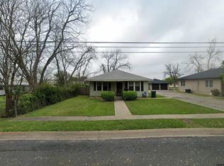 1704 Vine St, Georgetown, TX 78626