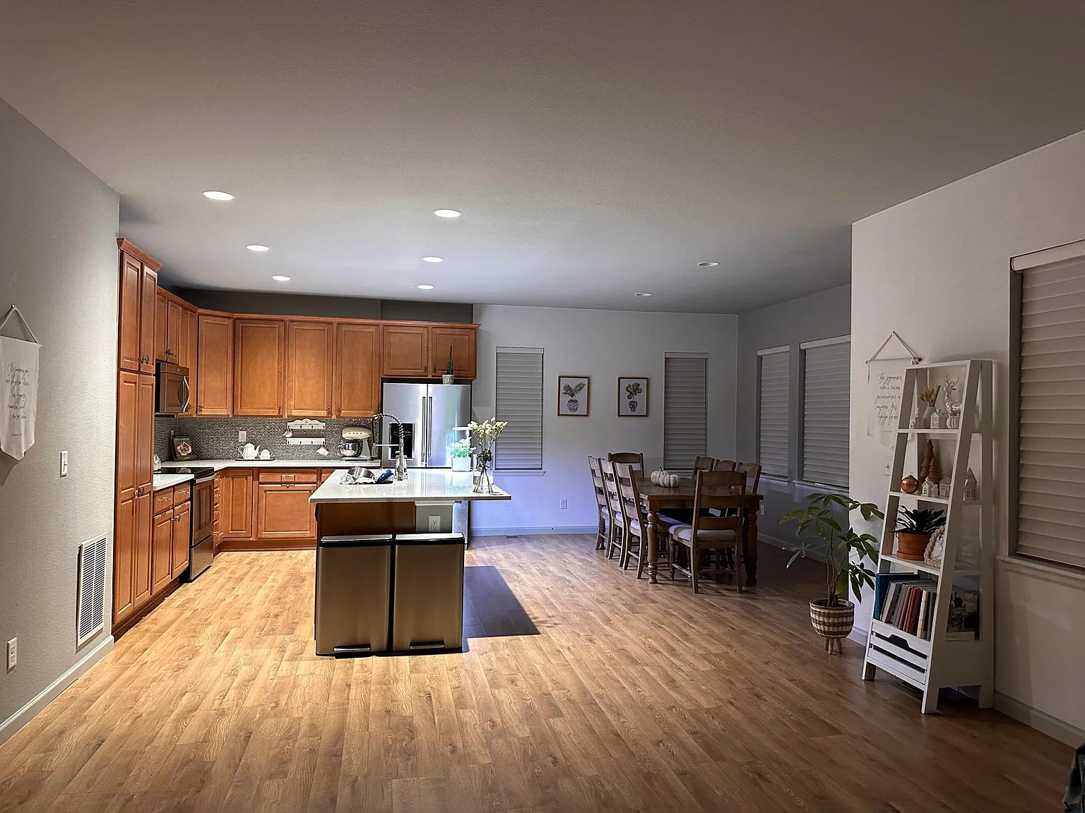 2041 Trail Stone Ct — Photo 2
