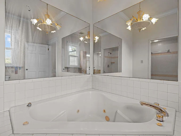 504 Parks Village Rd — Photo 7
