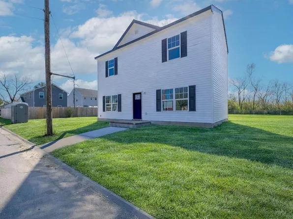 903 Bank Street Ext, Suffolk, VA 23434