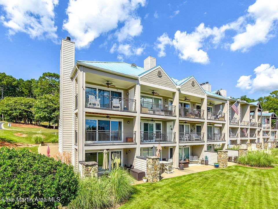 1st image of 100 Harbor Pl