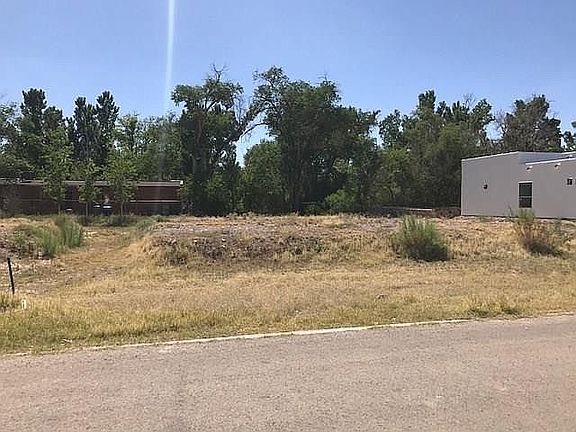 5th image of 5017 Rico Valles Ln