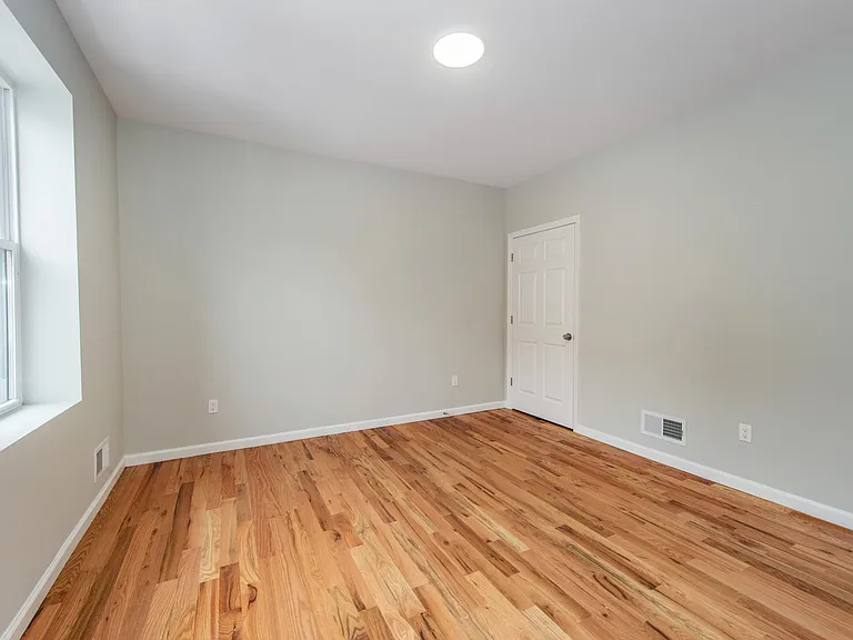 73 Brookwood St #1LL — Photo 7