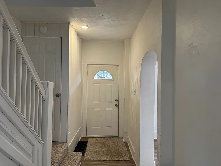 211 Reifert St — Photo 17