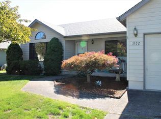 1952 Waymire St NW, Salem, OR