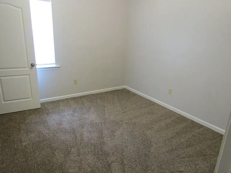 110 Tempest Ln — Photo 14