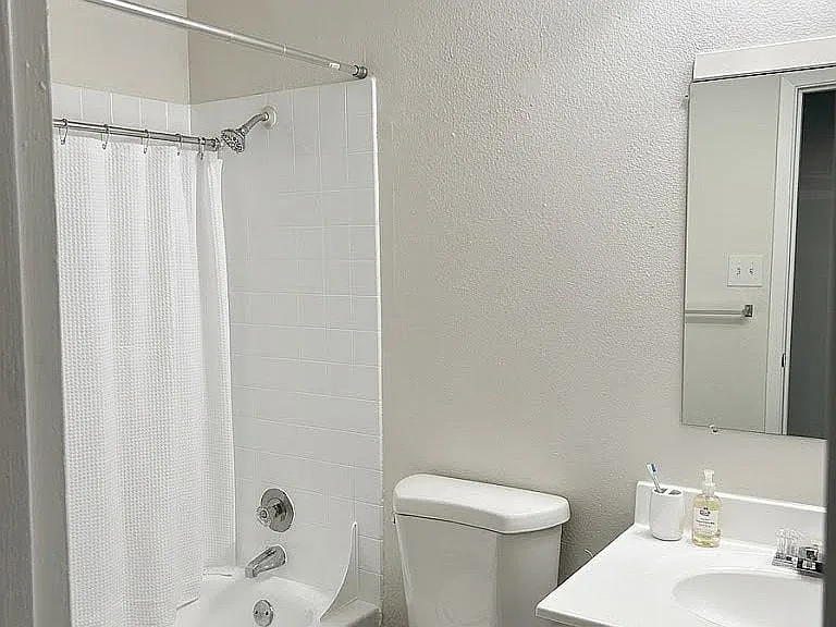 Bathroom _ Sunridge Apartment Homes, Englewood, CO Bathroom _ Sunridge Apartment Homes, Englewood, CO