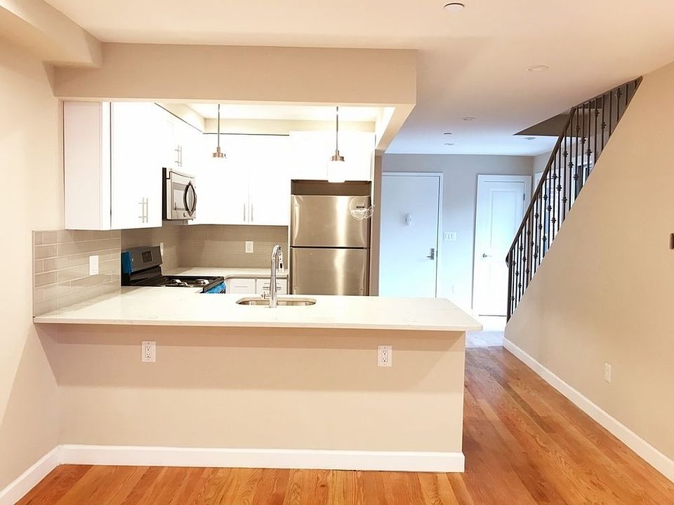 1st image of 3094 34th St APT 7B