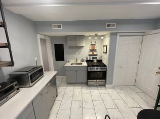 2220 W Grace St APT B, Richmond, VA 23220