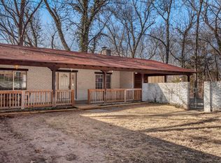 1741 N Walnut Ave, Fayetteville, AR 72703