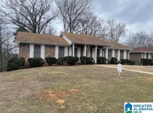 836 Rockingham Rd, Birmingham, AL 35235