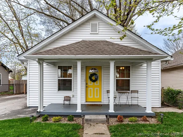 2034 McDonald Avenue, New Albany, IN 47150