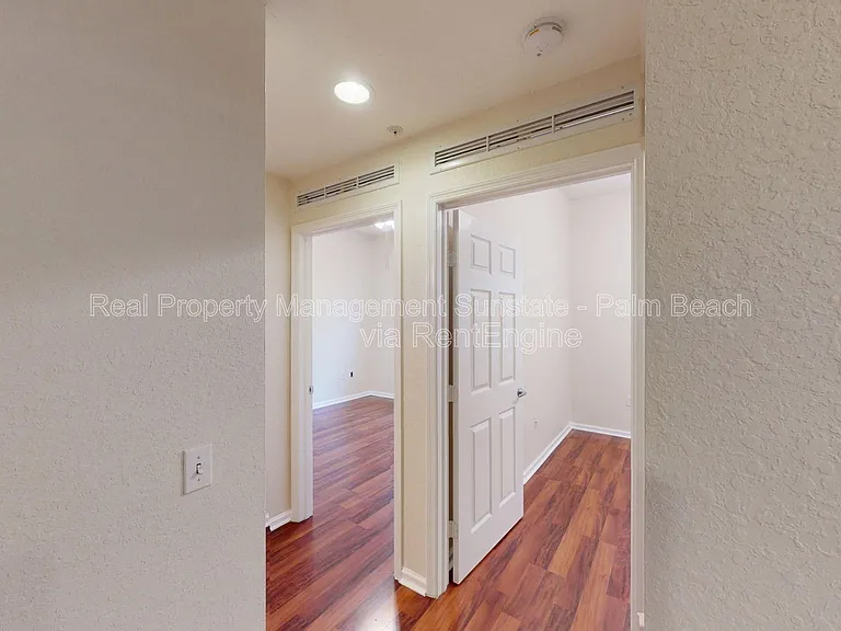 1610 Presidential Way #505B — Photo 19