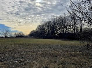2122 263rd St, Oskaloosa, IA 52577