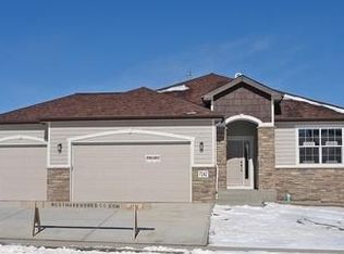 7242 Royal Country Down Dr, Windsor, CO 80550