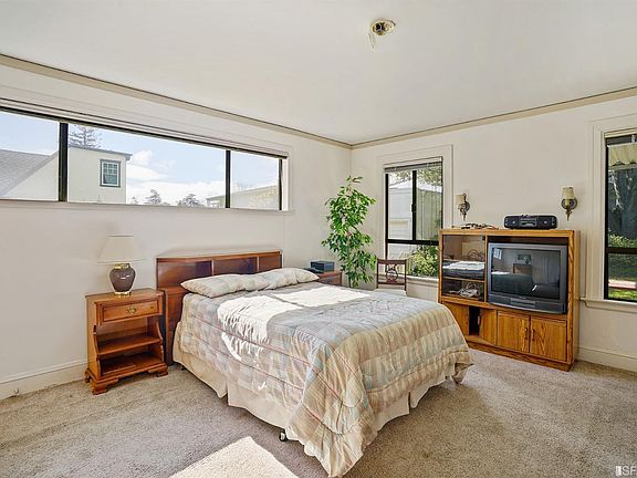 2nd image of 1453 Bernal Ave