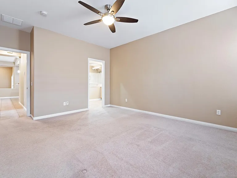 10492 Mission Park Ave — Photo 23