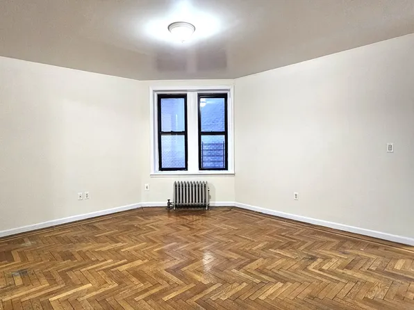 400 Ft Washington Avenue image 1 of 12