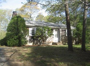 222 Bishops Ter, Hyannis, MA 02601