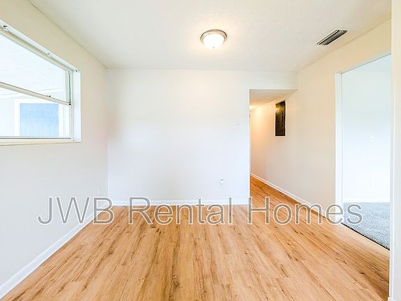 5th image of 4432 Vinton Rd