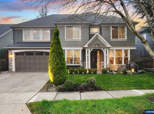 2863 Olympic St, Woodburn, OR 97071