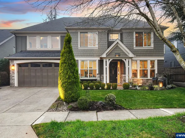 2863 Olympic St, Woodburn, OR 97071