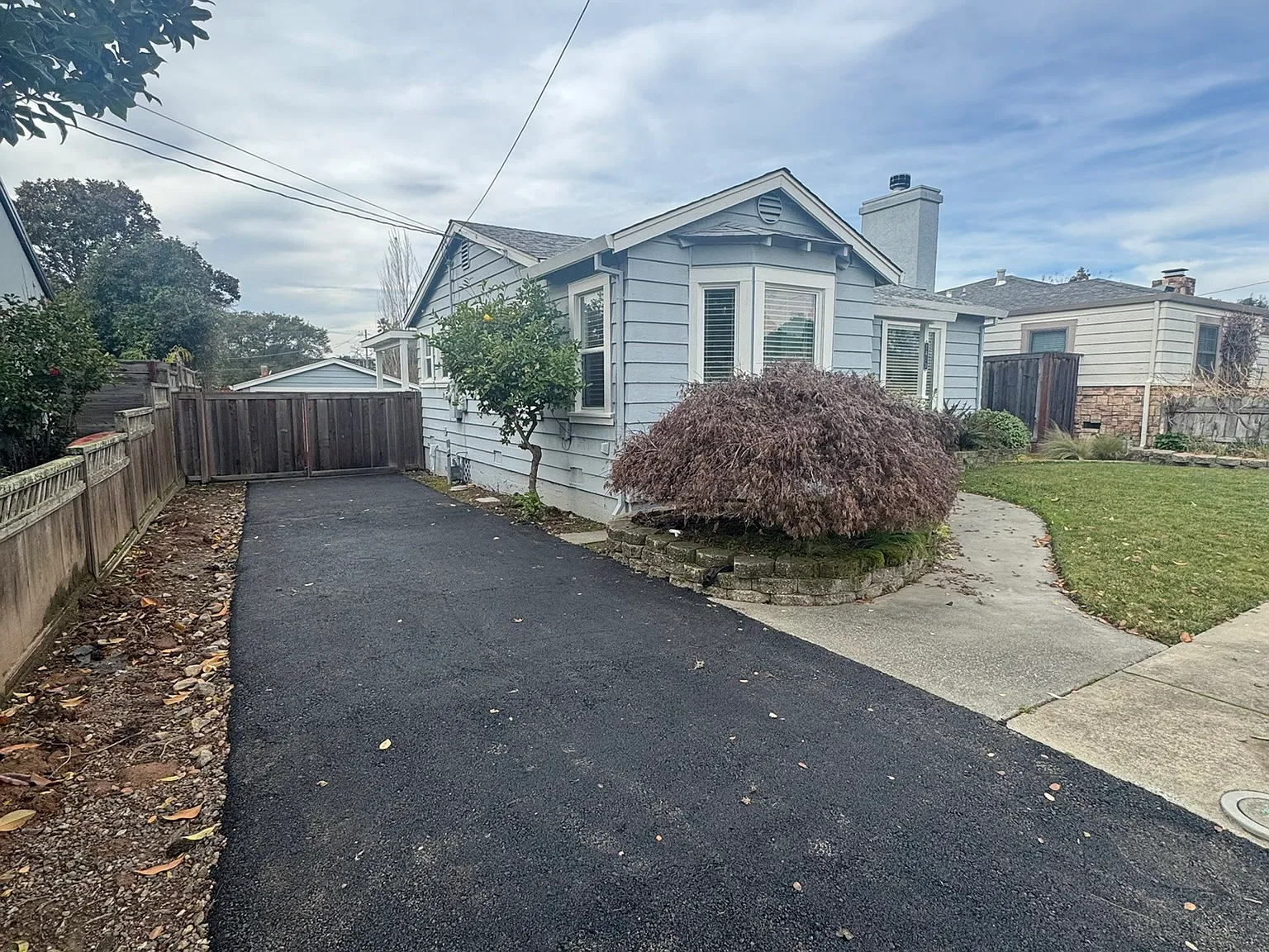2 bed, 1056 sqft, $3,250 — Photo 2