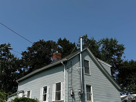 3rd image of 164 Airline Avenue