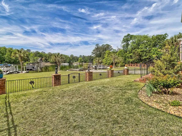 217 Palm Lake Dr, Columbia, SC 29212