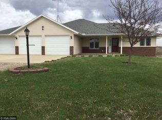 130 Rice City Cir, Darwin, MN 55324