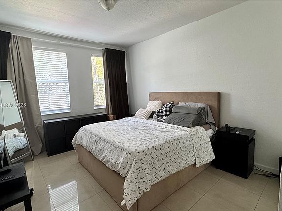 5th image of 11461 NW 76th St #11461