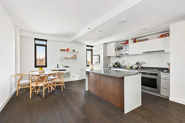 Rented by Compass | media 2