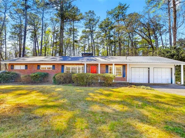 881 Rockbridge Rd SW, Lilburn, GA 30047
