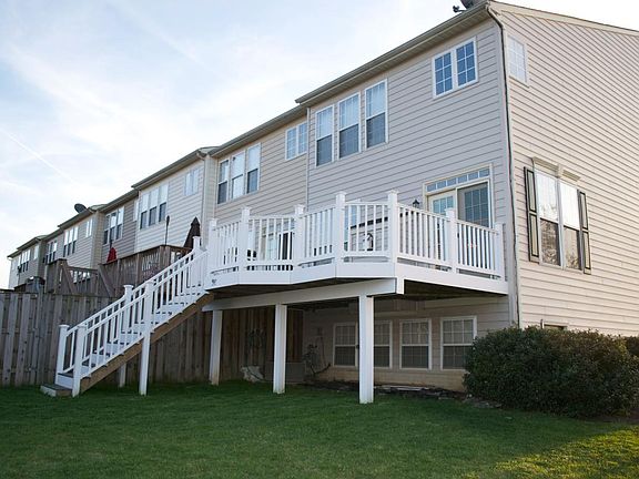 3rd image of 5767 Mussetter Ct