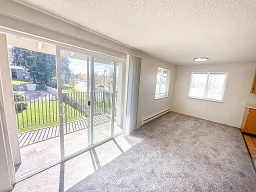Parkview Apartments — Photo 47