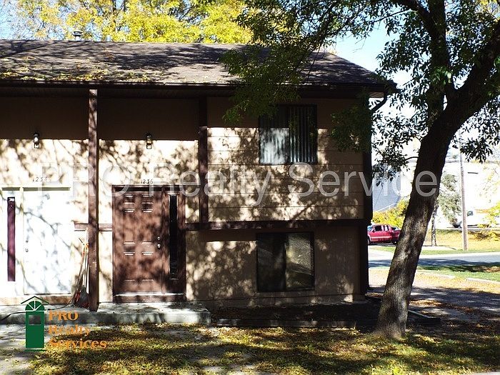 1st image of 1236 72nd Ave NE